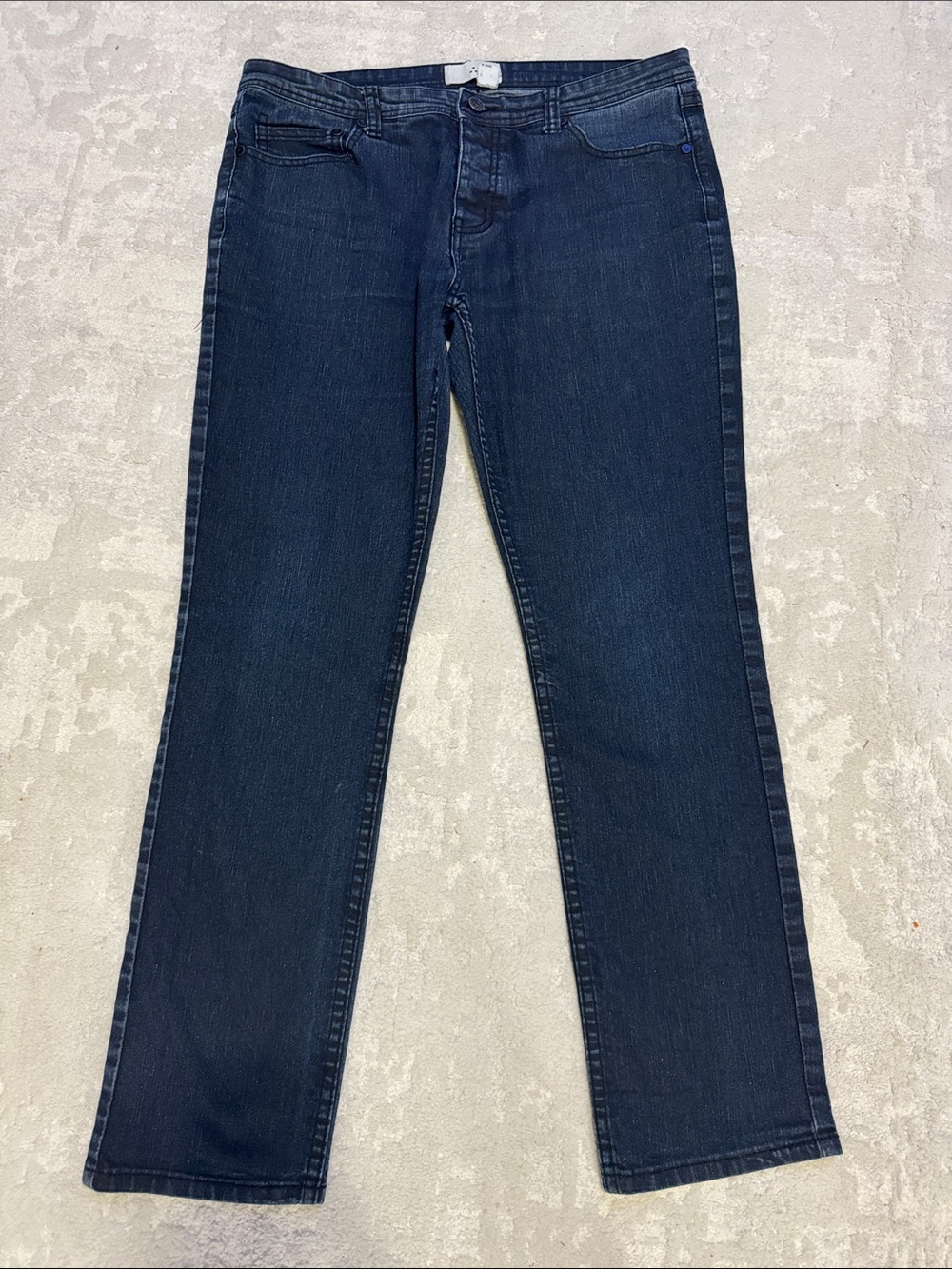 Straight-Leg Men's Jeans in Deep Blue